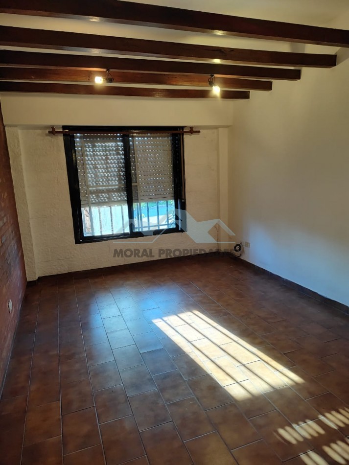 ALQUILO DUPLEX EXCELENTE UBICACION