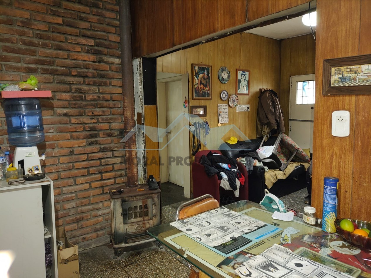 CASA TIPO AMERCANA A RECICLAR