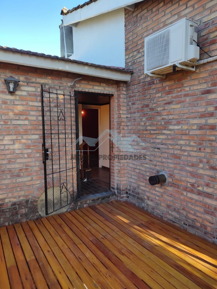 ALQUILO DUPLEX EXCELENTE UBICACION