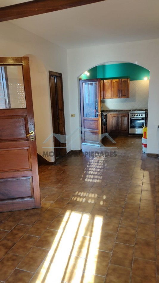 ALQUILO DUPLEX EXCELENTE UBICACION