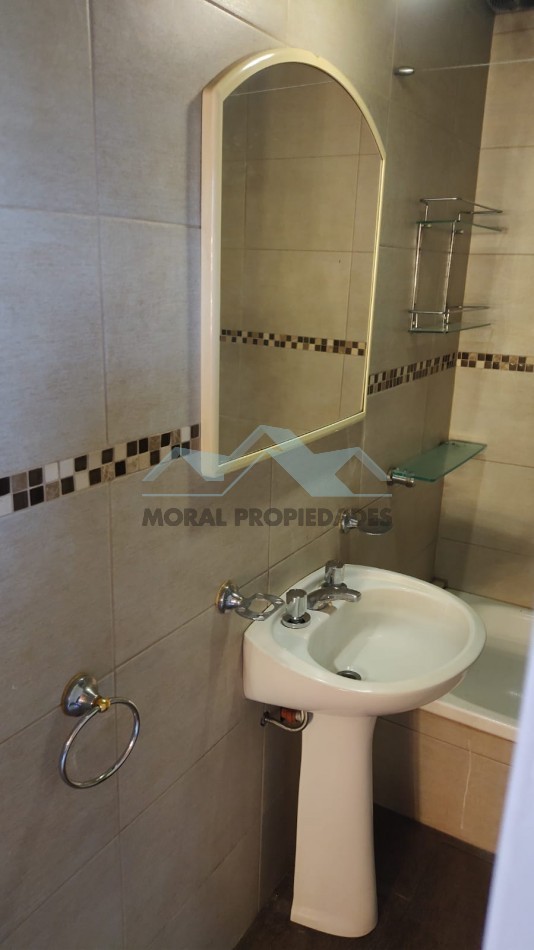 ALQUILO DUPLEX EXCELENTE UBICACION