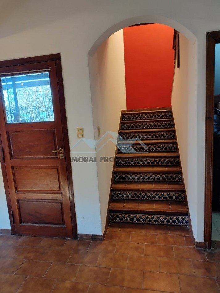 ALQUILO DUPLEX EXCELENTE UBICACION