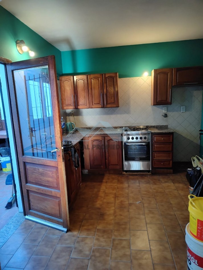 ALQUILO DUPLEX EXCELENTE UBICACION
