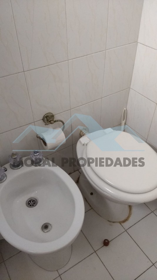 ALQUILO/ VENDO MONOAMBIENTE AMUEBLADO 